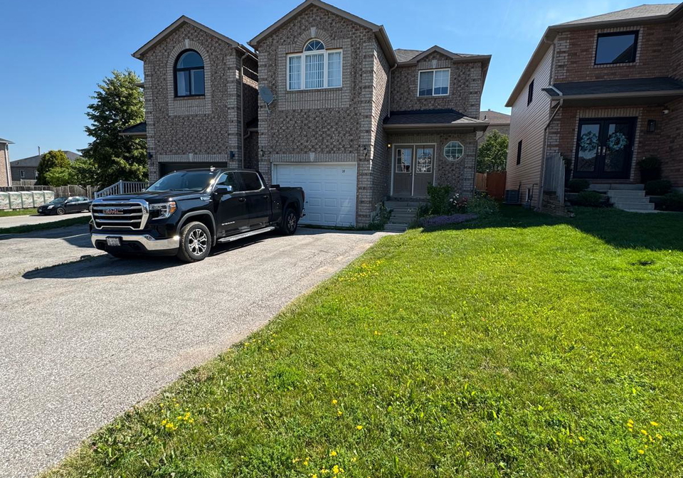20-courtney-crescent-barrie-ontario-s13646808