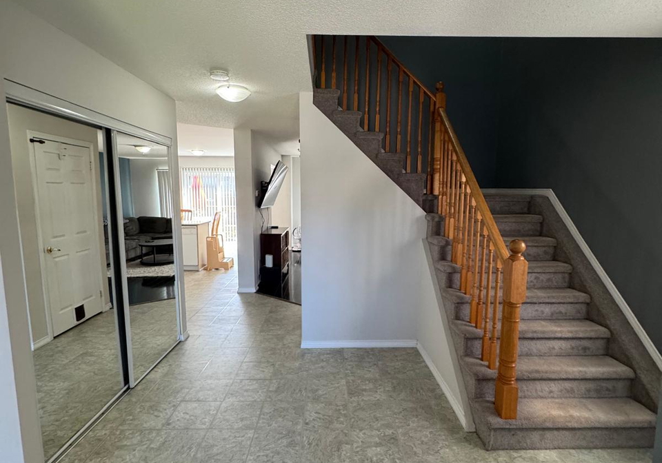 20-courtney-crescent-barrie-ontario-s13646808