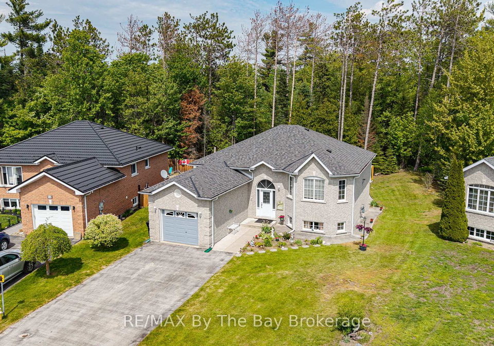 50-donato-way-wasaga-beach-ontario-s13647026
