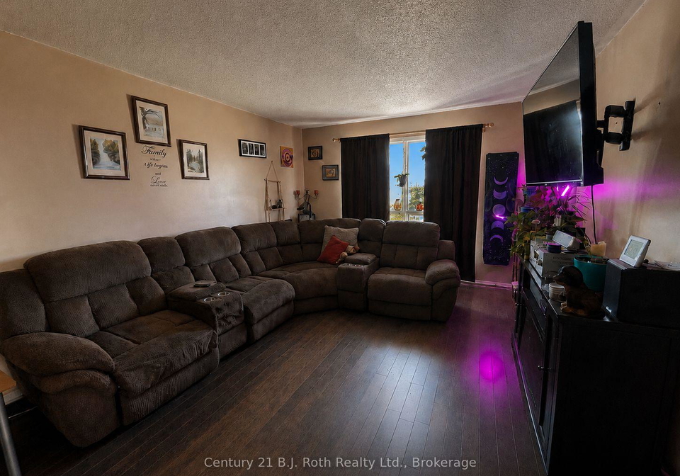 59-therrien-court-penetanguishene-ontario-s13647856