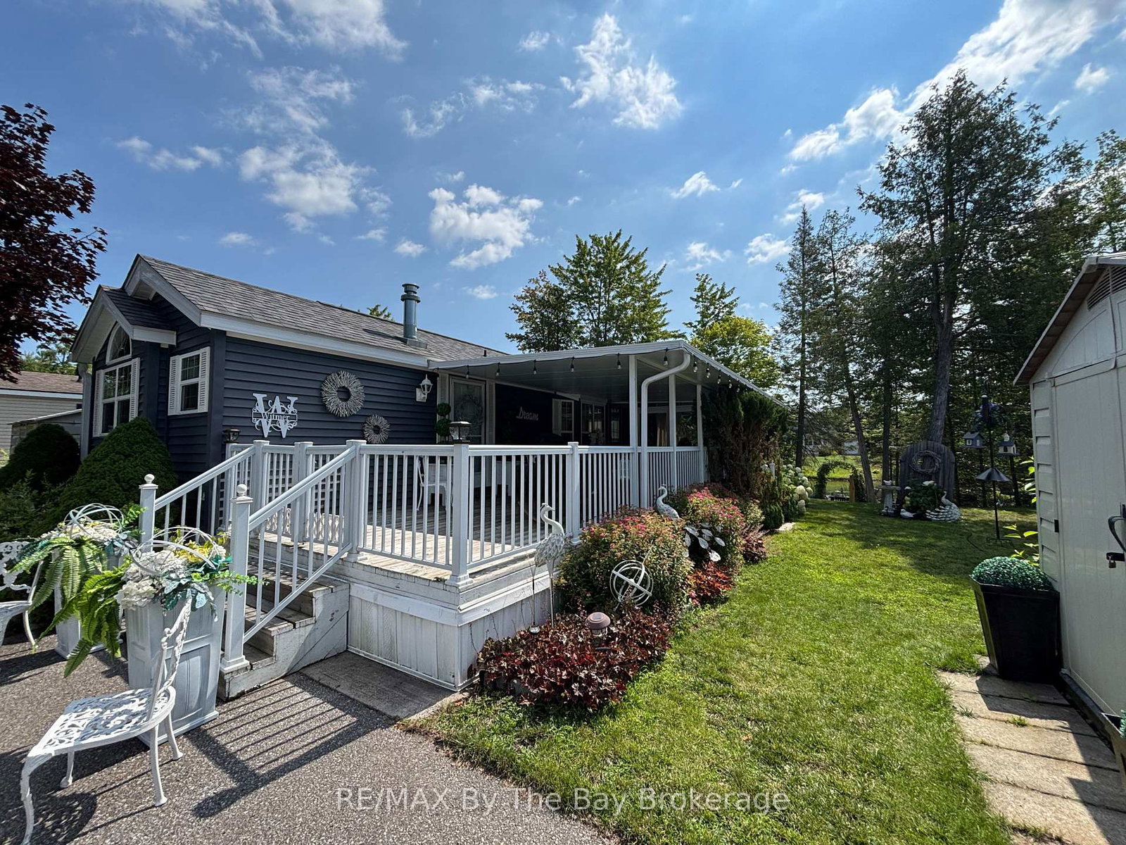 9-white-pines-trail-wasaga-beach-ontario-s13648782