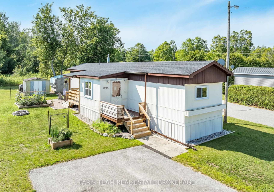 1295-hilltop-road-severn-ontario-s13648830