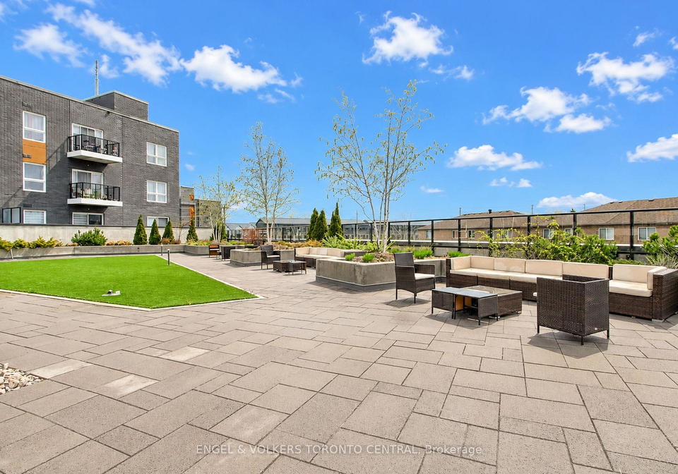 430-essa-road-barrie-ontario-s13648844