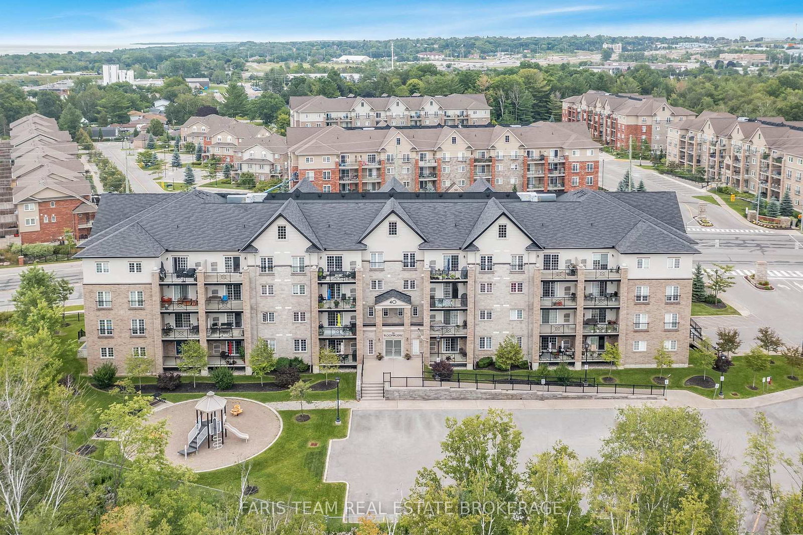 40-ferndale-drive-s-barrie-ontario-s13649096