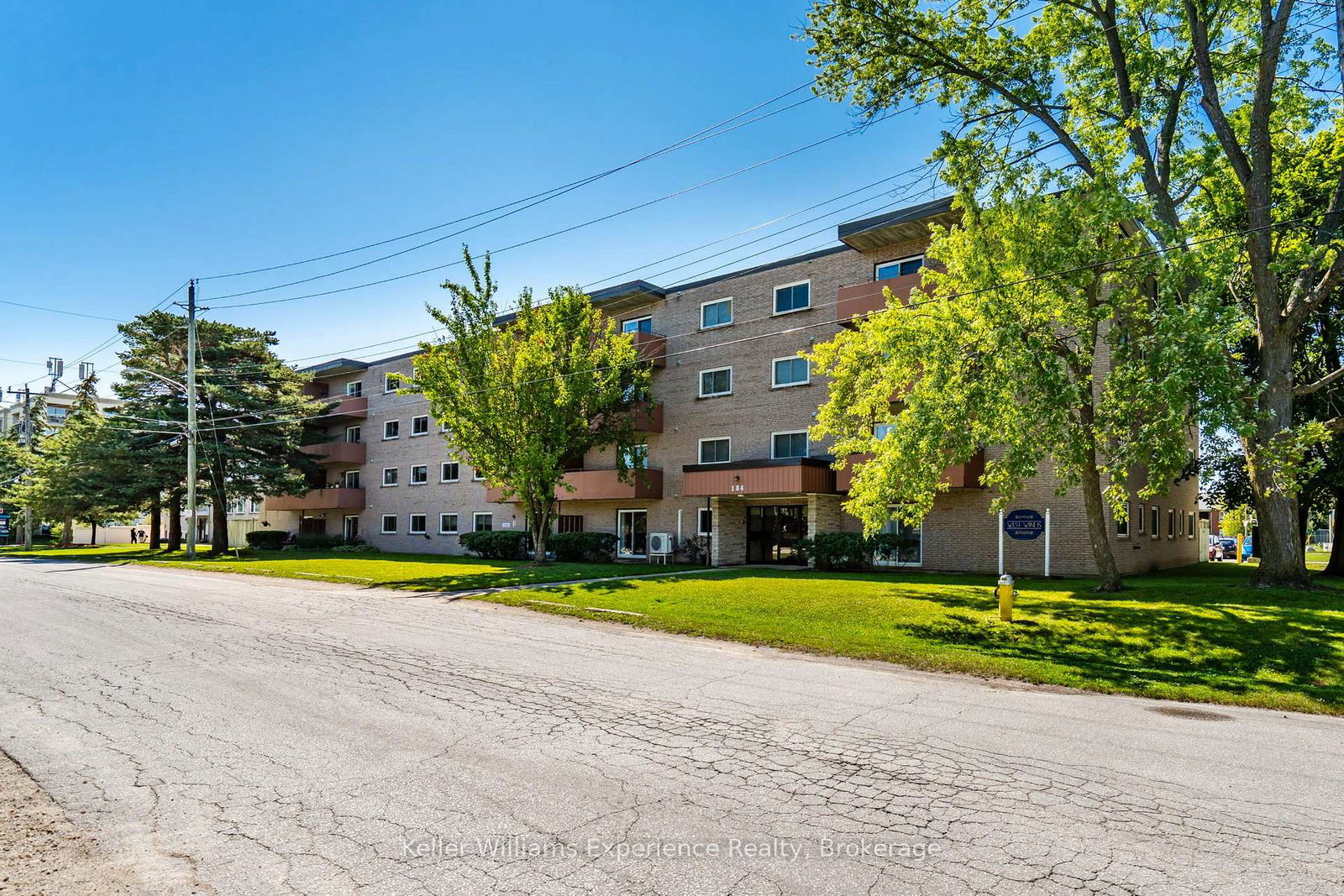 184-eighth-street-collingwood-ontario-s13649502