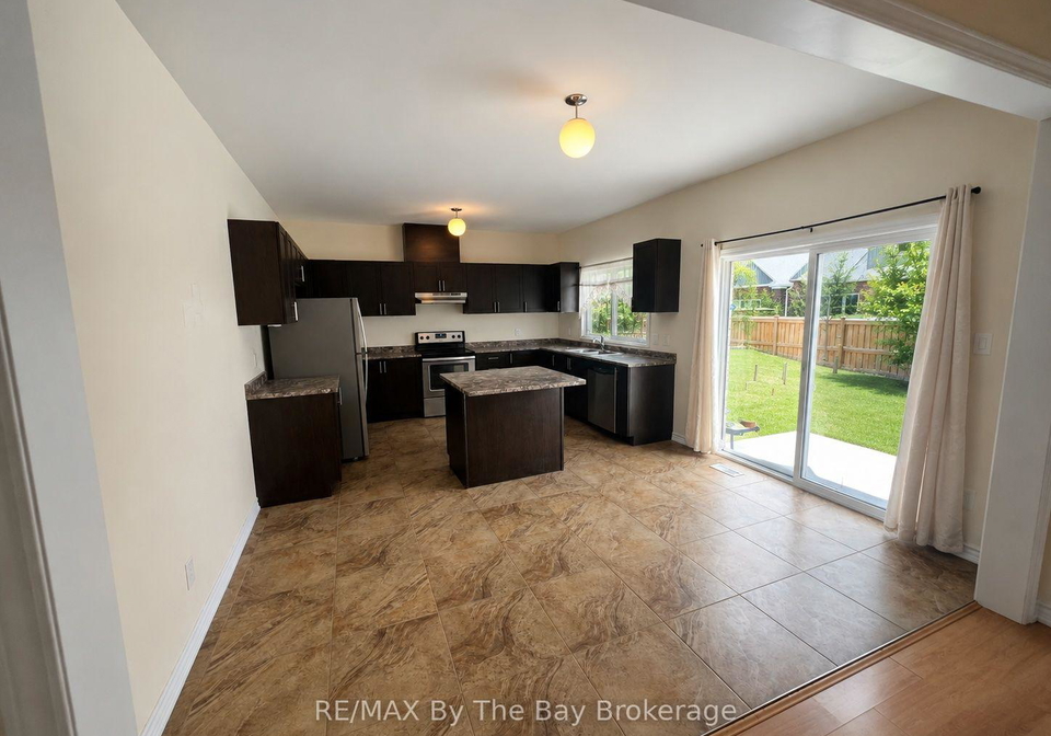 152-allegra-drive-wasaga-beach-ontario-s13649738