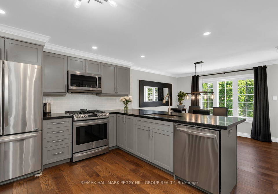 105-columbia-road-barrie-ontario-s13649866