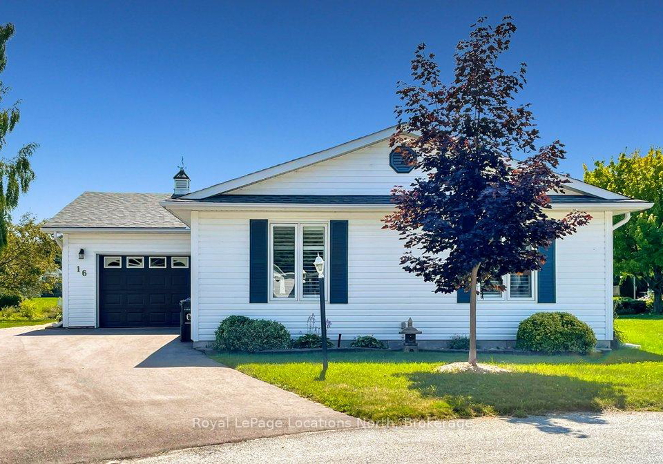 16-atlantic-avenue-wasaga-beach-ontario-s13650058