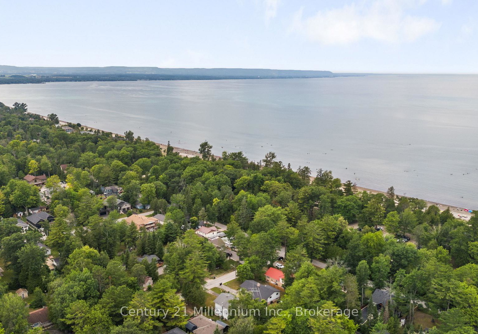 49-32nd-street-n-wasaga-beach-ontario-s13650818