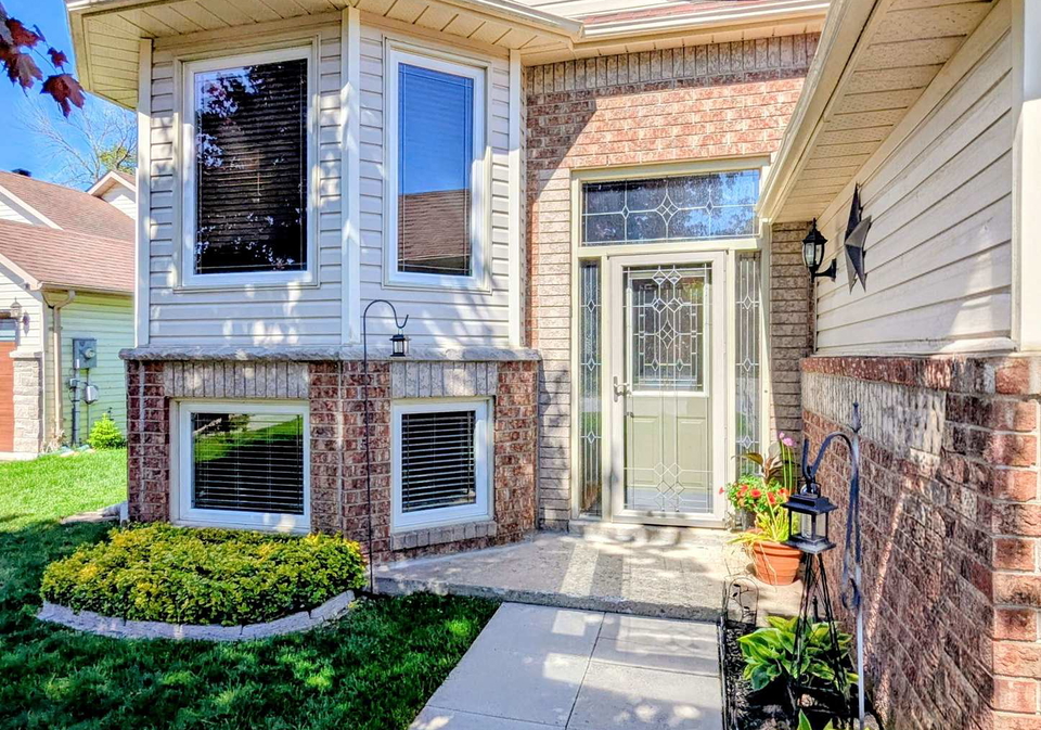 22-donald-crescent-wasaga-beach-ontario-s13652458