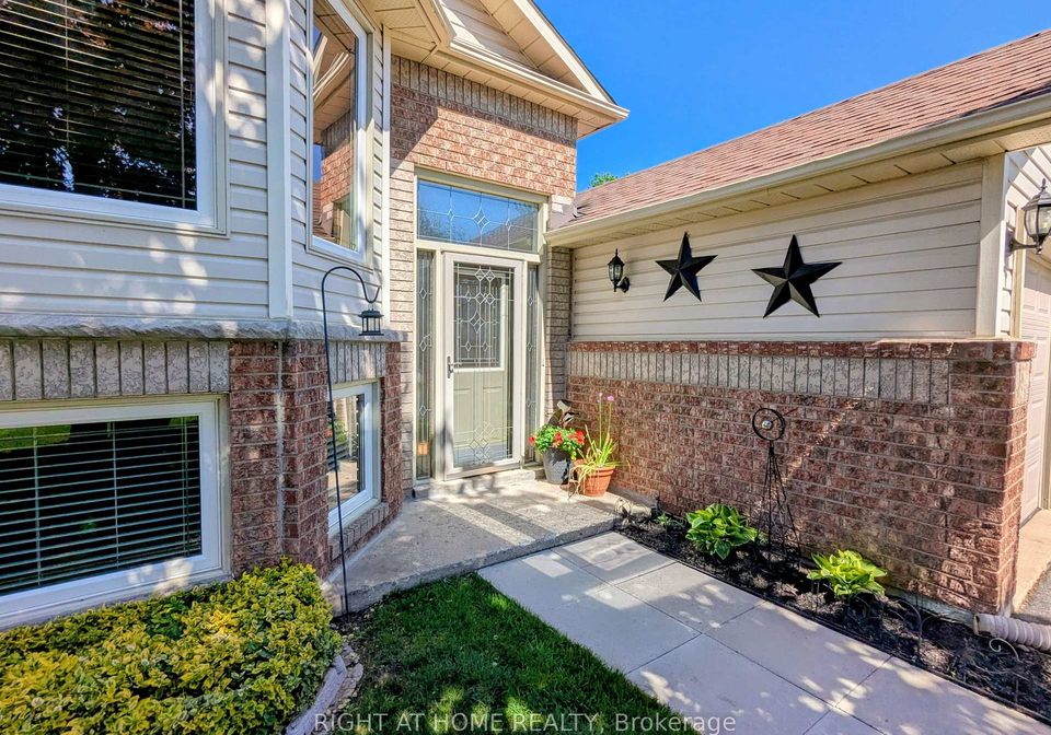 22-donald-crescent-wasaga-beach-ontario-s13652458