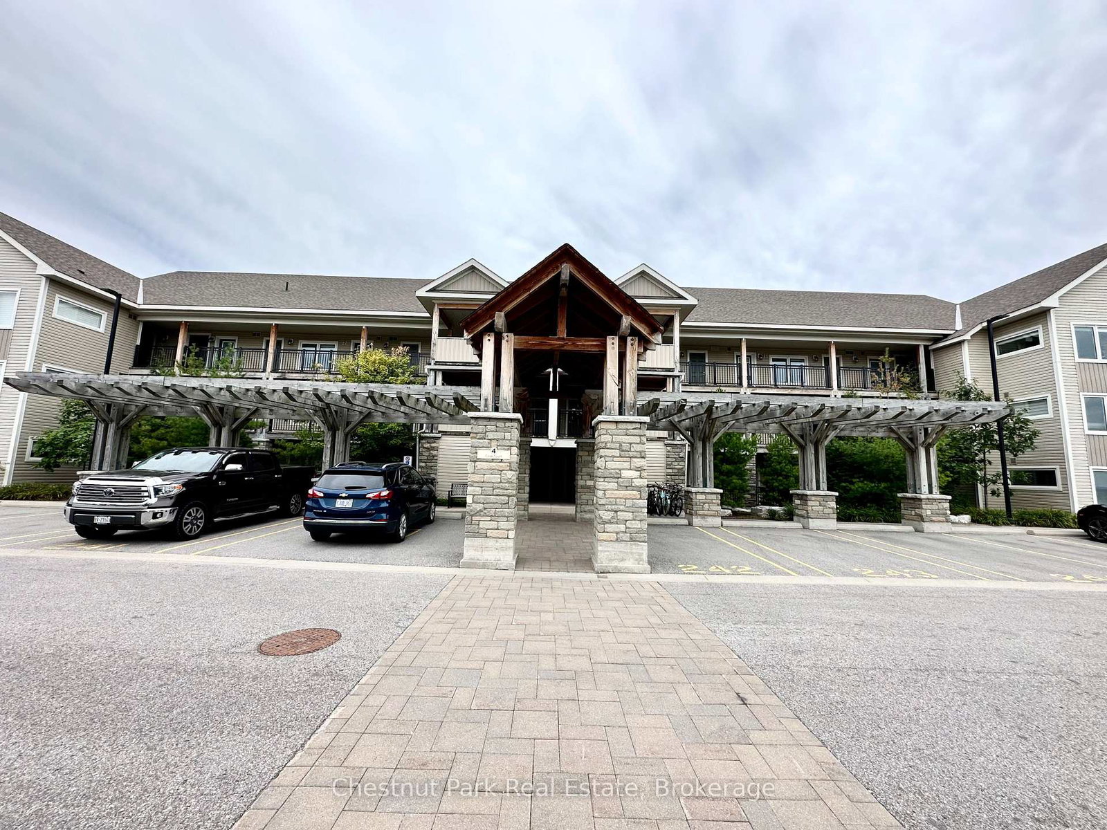 4-cove-court-collingwood-ontario-s13652548