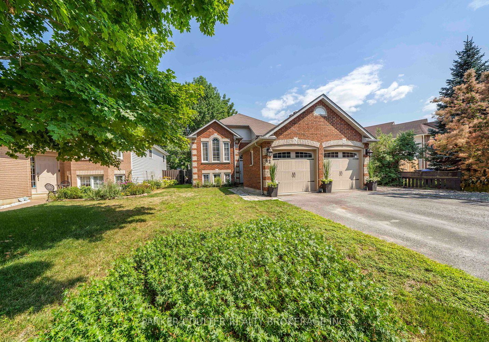 61-dyer-drive-wasaga-beach-ontario-s13652550
