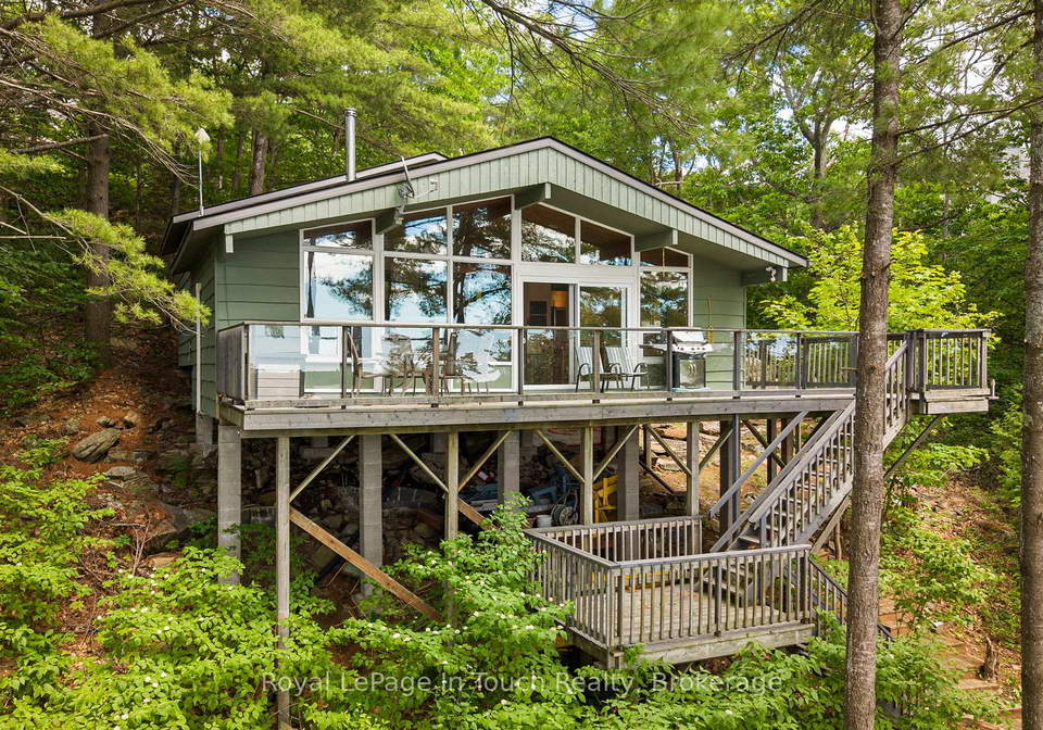 3946-east-shore-road-severn-ontario-s13653346