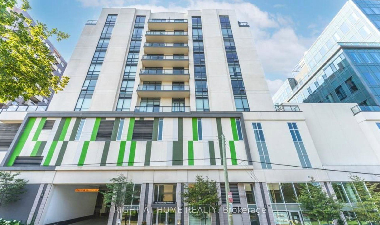 111-worsley-street-barrie-ontario-s13653406