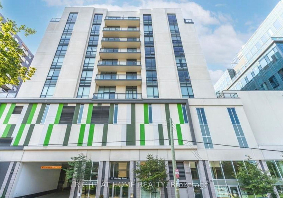 111-worsley-street-barrie-ontario-s13653406