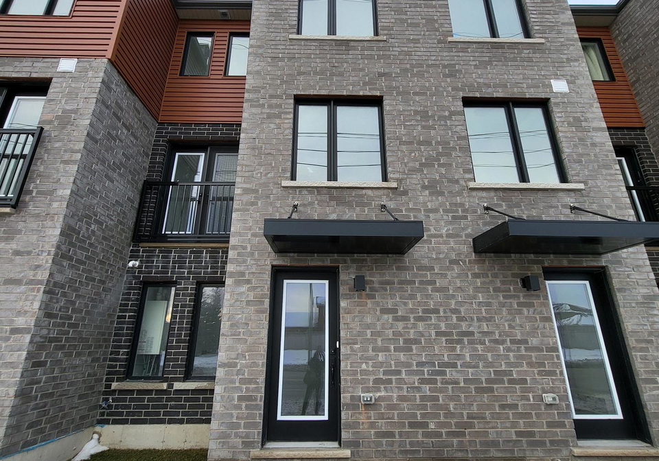 23-fairlane-avenue-barrie-ontario-s13654096