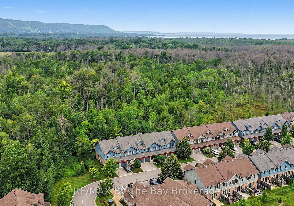 50-silver-glen-boulevard-collingwood-ontario-s13654472
