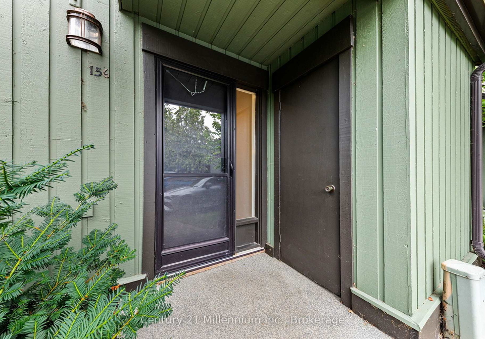 156-n-escarpment-crescent-collingwood-ontario-s13654698