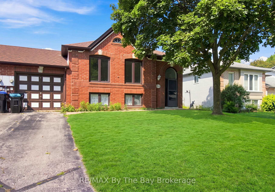36-harbour-crescent-wasaga-beach-ontario-s13655894