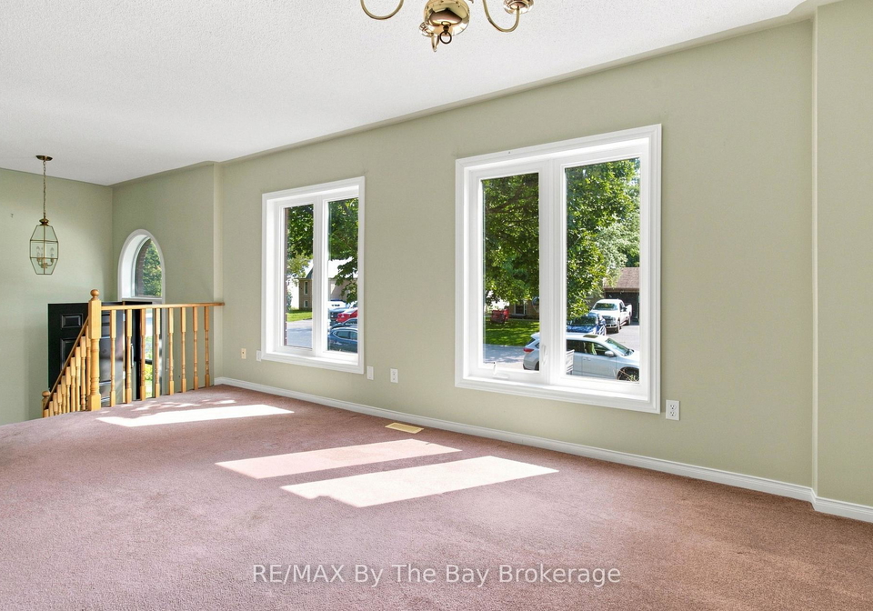 36-harbour-crescent-wasaga-beach-ontario-s13655894