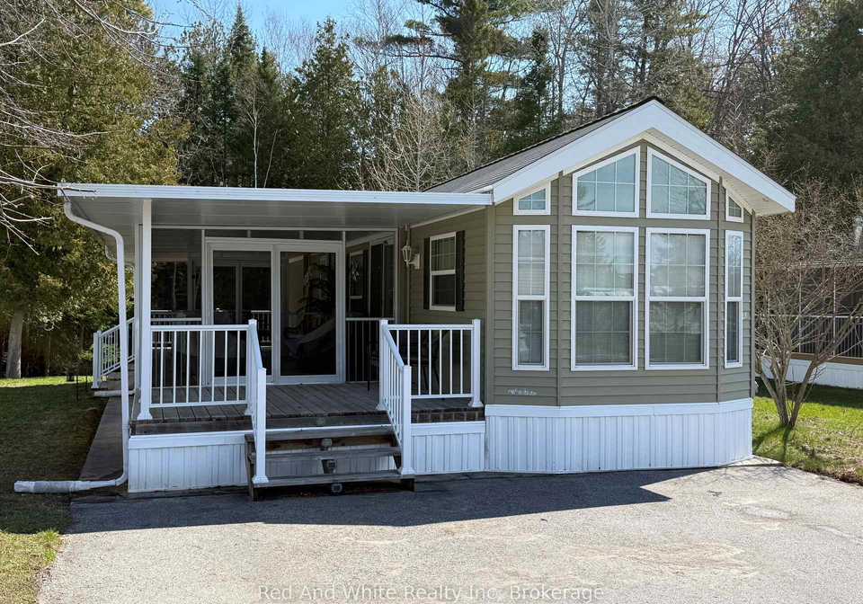 103-madawaska-trail-wasaga-beach-ontario-s13656554