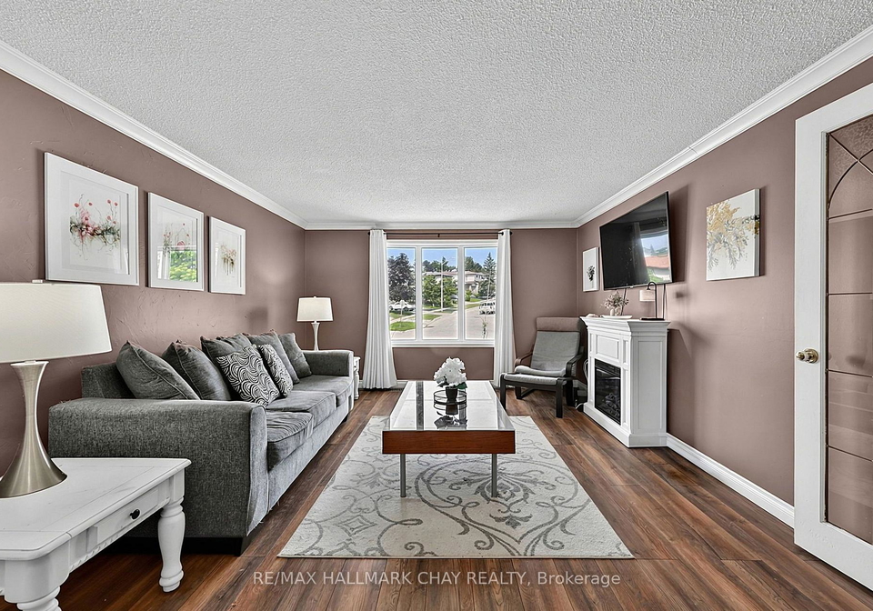 73-browning-trail-barrie-ontario-s13656580