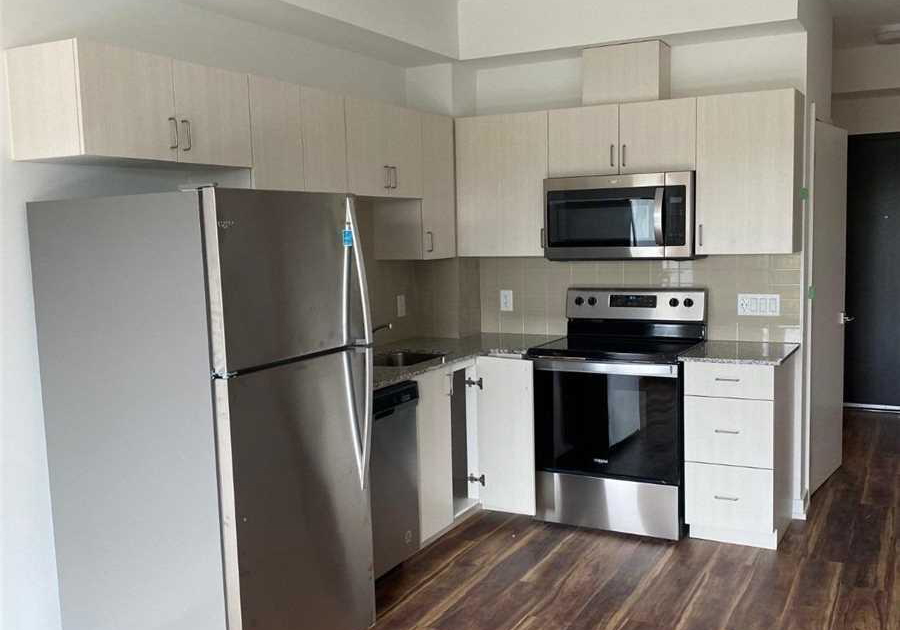 430-essa-road-barrie-ontario-s13656598