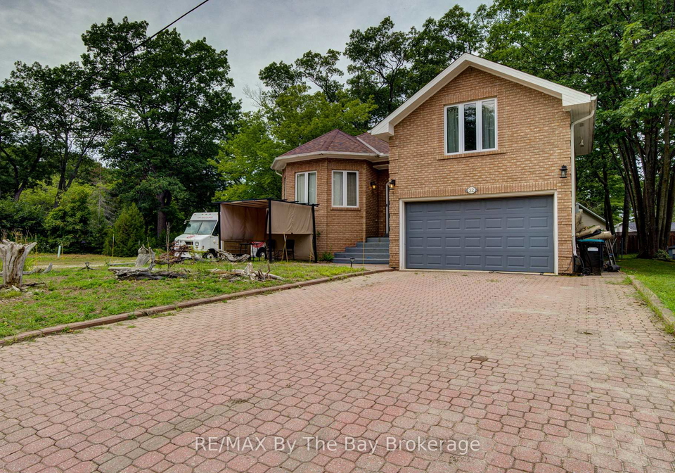 32-1st-lane-wasaga-beach-ontario-s13657638