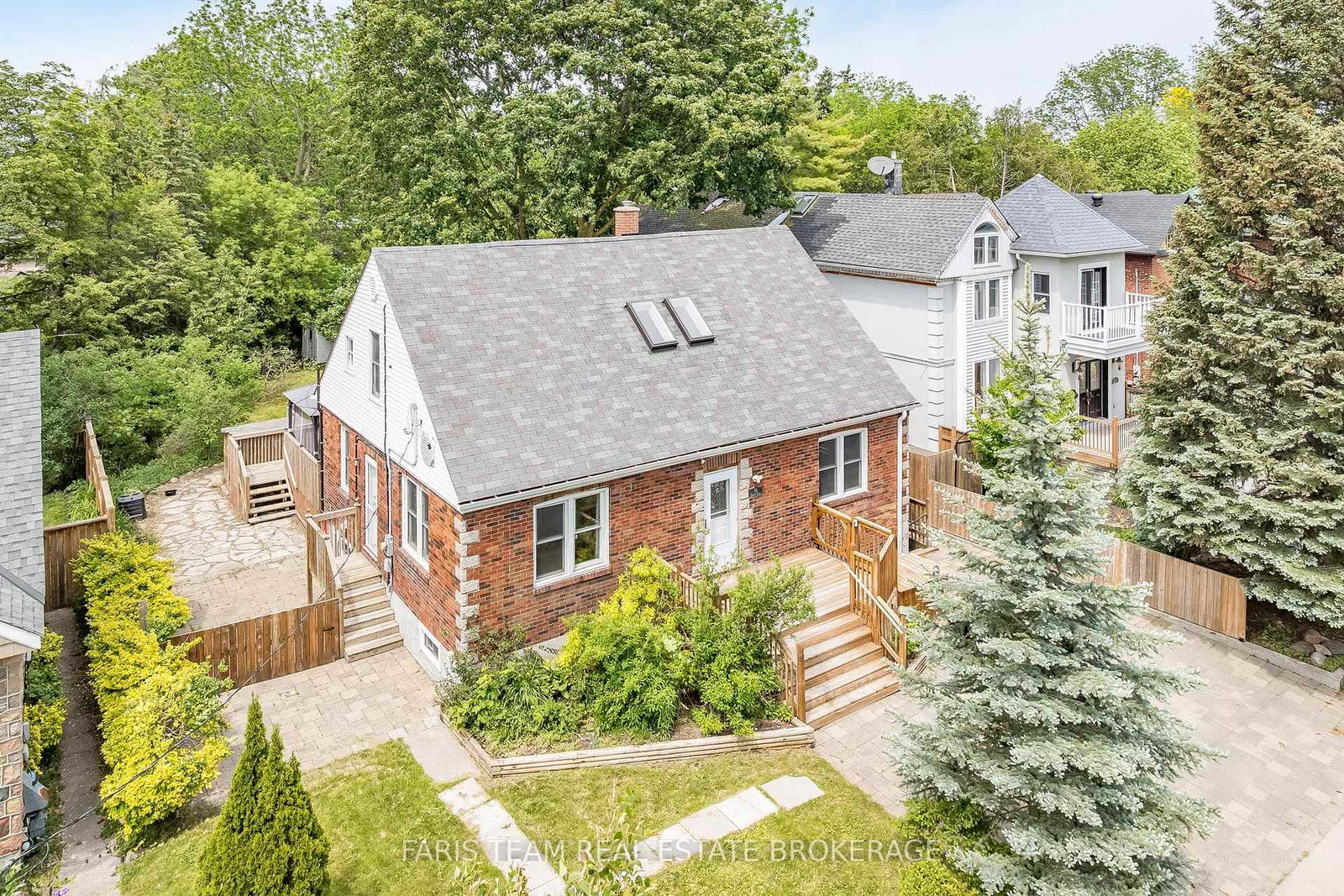 18-holgate-street-barrie-ontario-s13658500