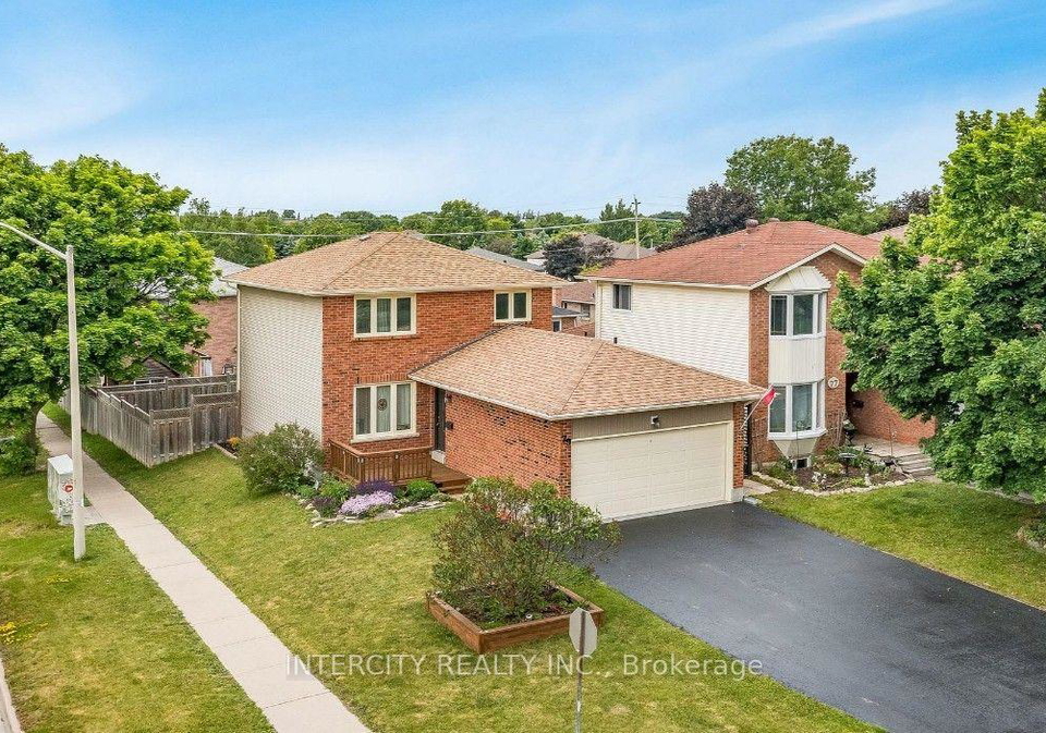 79-kinzie-lane-barrie-ontario-s13658536