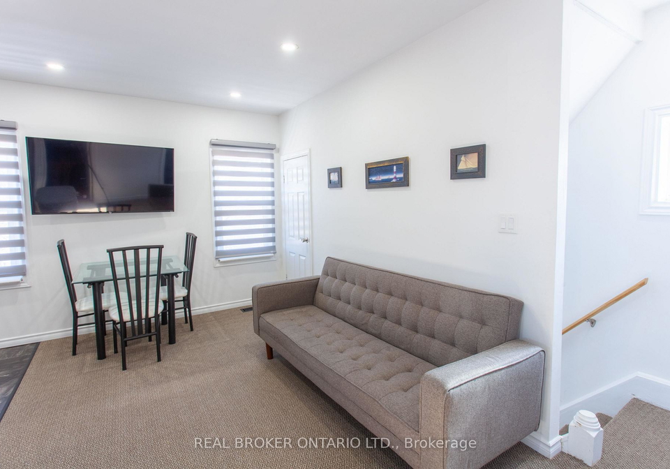 231-front-street-s-orillia-ontario-s13658722