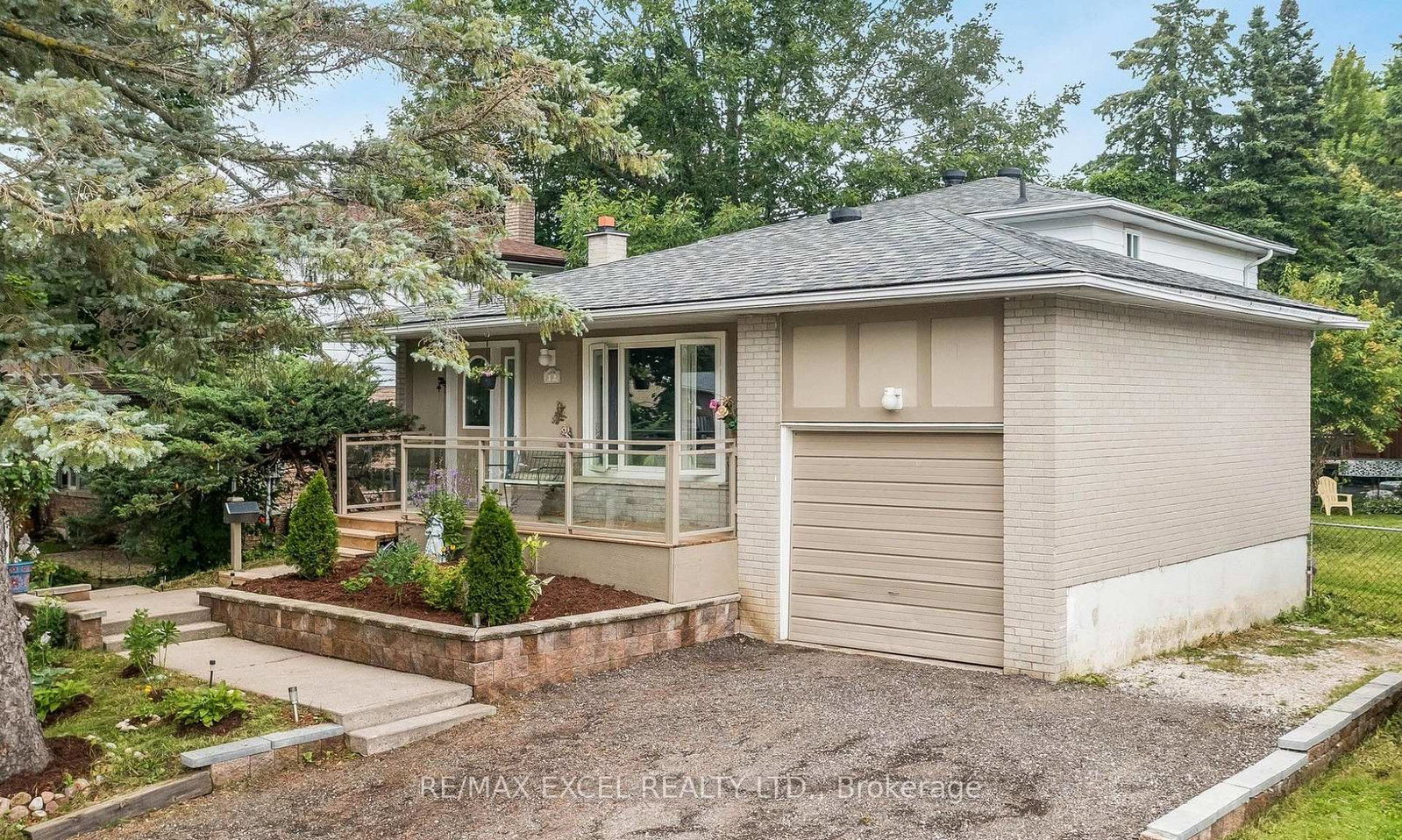 12-college-crescent-barrie-ontario-s13658786