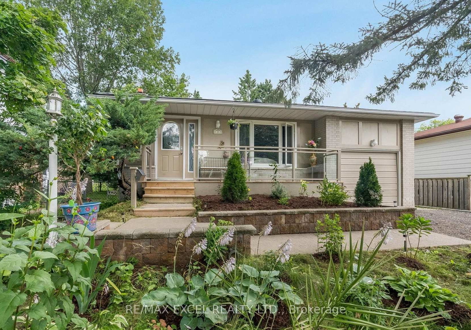 12-college-crescent-barrie-ontario-s13658786