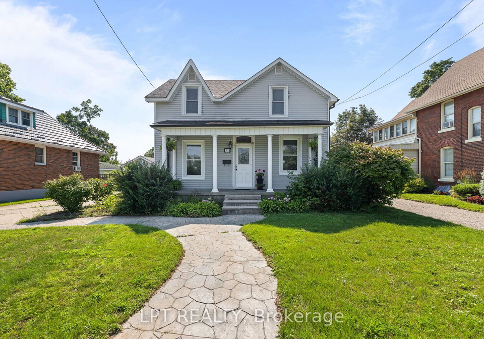 52-parkside-drive-e-barrie-ontario-s13660940