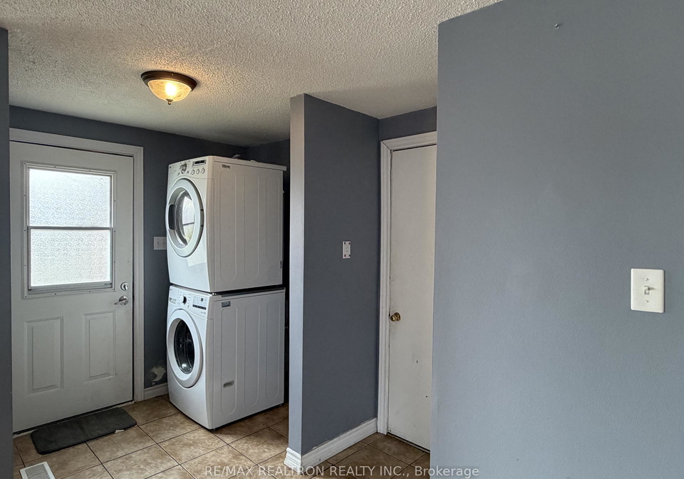 420-grove-street-e-barrie-ontario-s13661196