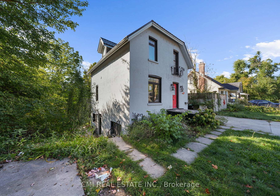 43-perry-street-barrie-ontario-s13662796