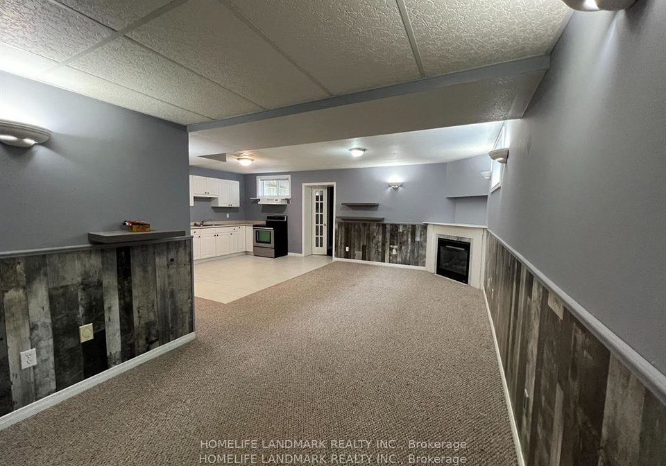 b-41-gross-drive-barrie-ontario-s13662876