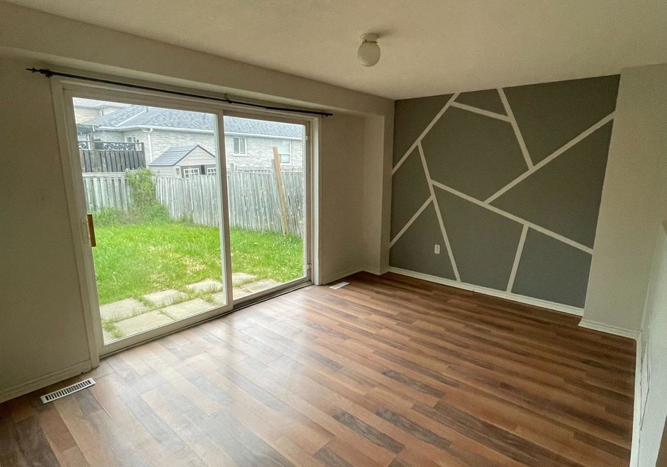 8-epsom-road-n-barrie-ontario-s13662902