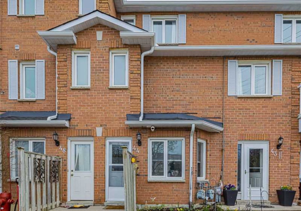 510-essa-road-barrie-ontario-s13663498