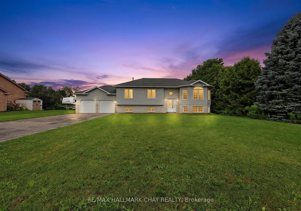1-dean-court-wasaga-beach-ontario-s13663746