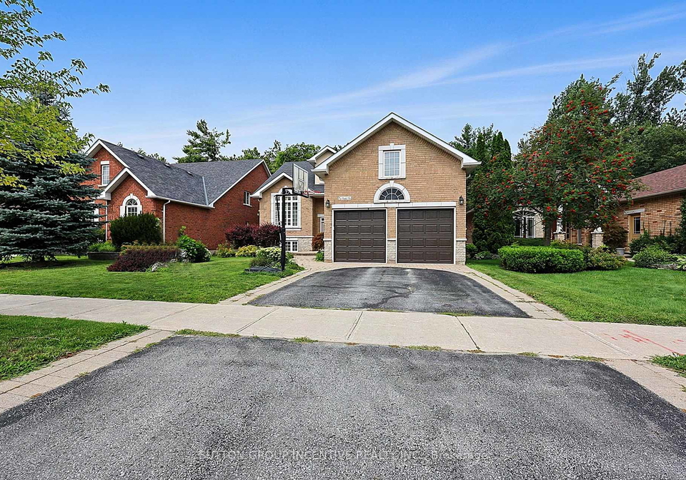102-cumming-drive-barrie-ontario-s13663990