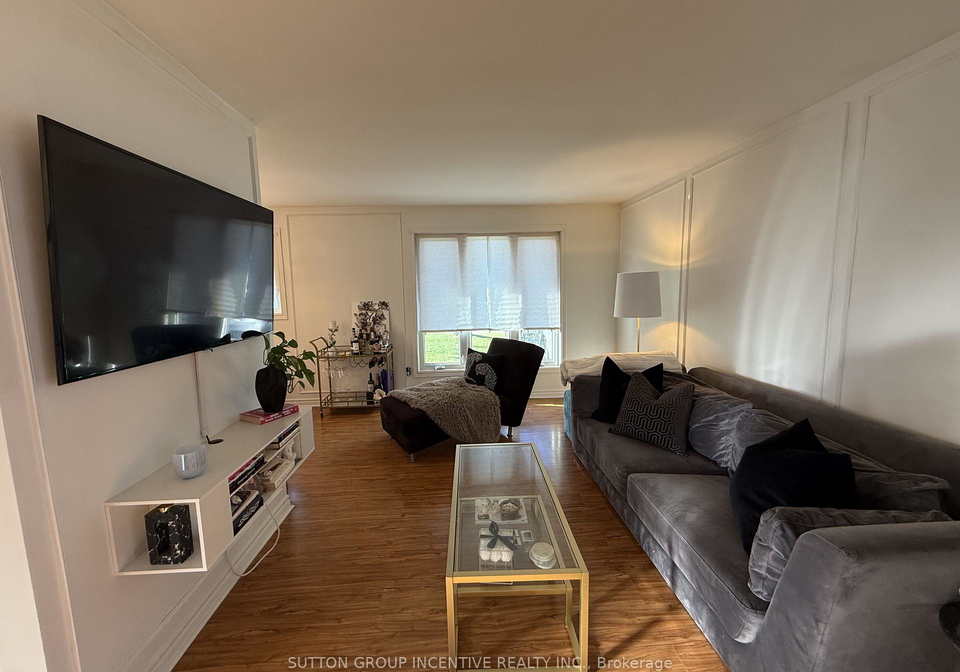 24-frost-trail-barrie-ontario-s13664110