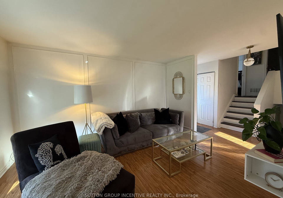 24-frost-trail-barrie-ontario-s13664110
