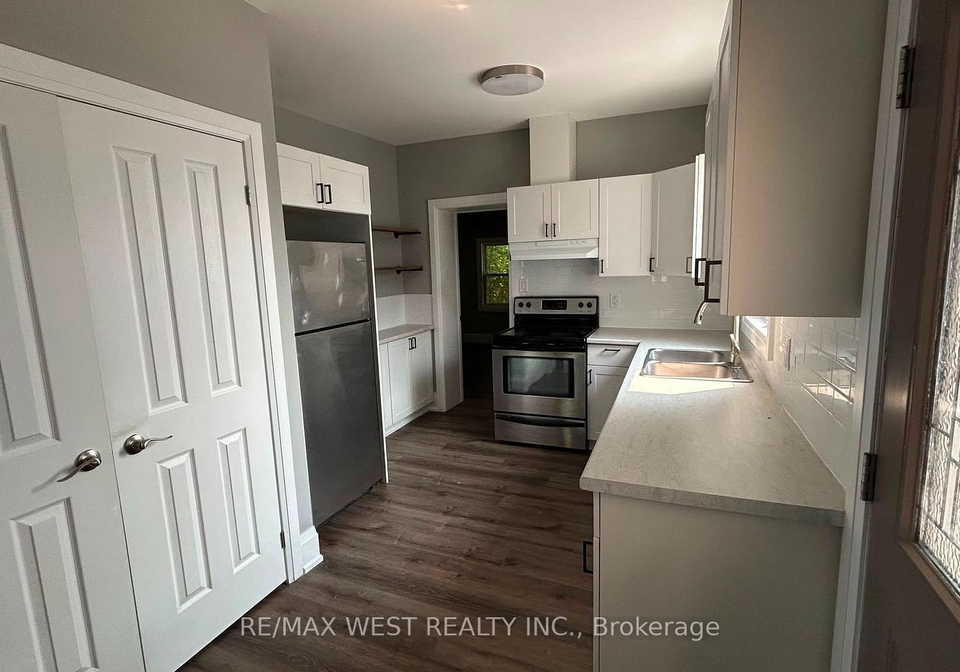 16-albert-street-n-orillia-ontario-s13664370