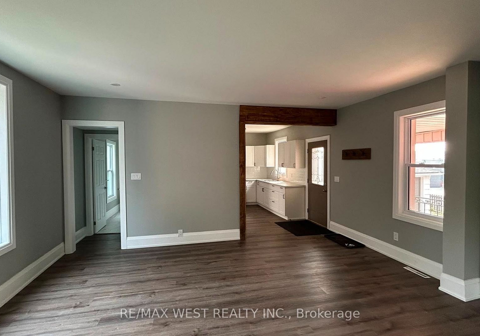 16-albert-street-n-orillia-ontario-s13664370