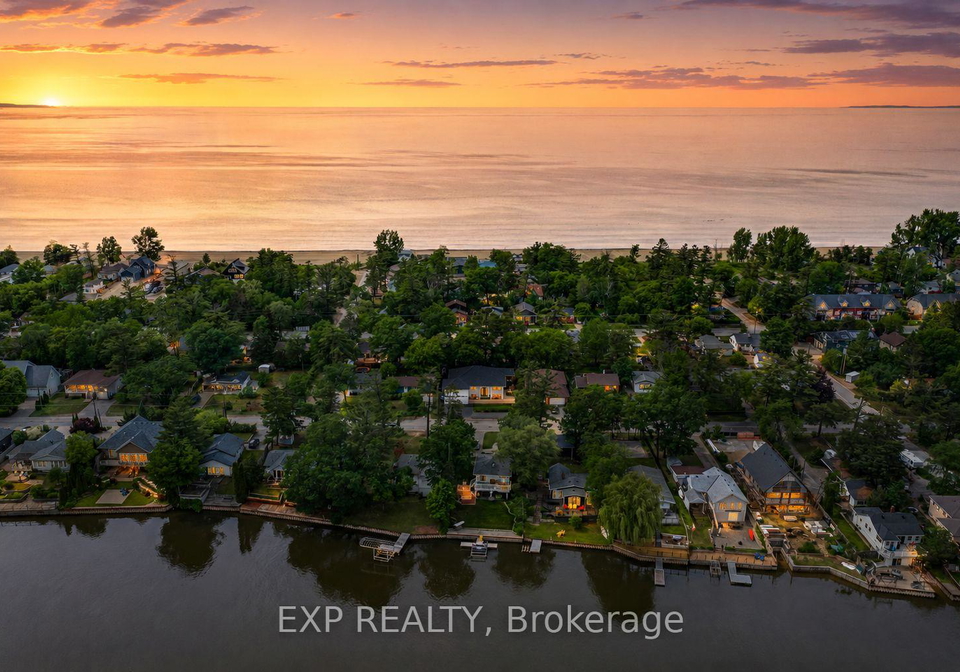 256-old-mosley-street-wasaga-beach-ontario-s13665768