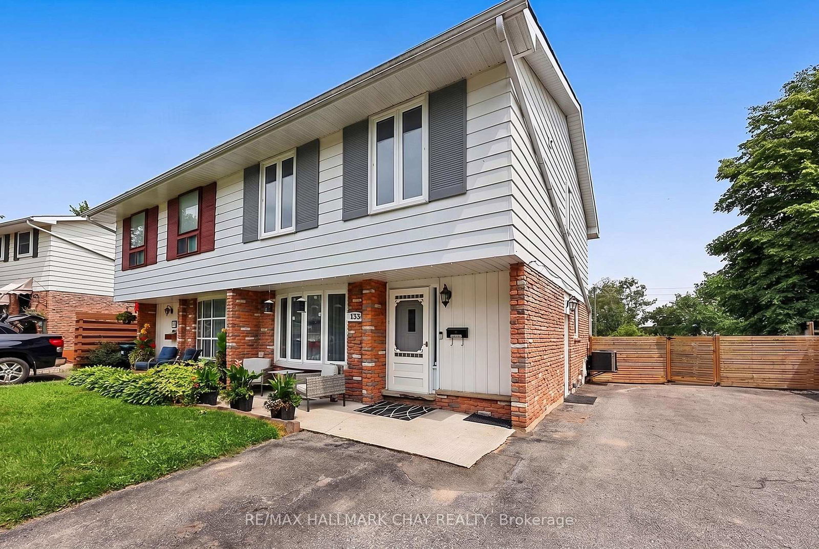 133-daphne-crescent-barrie-ontario-s13665900