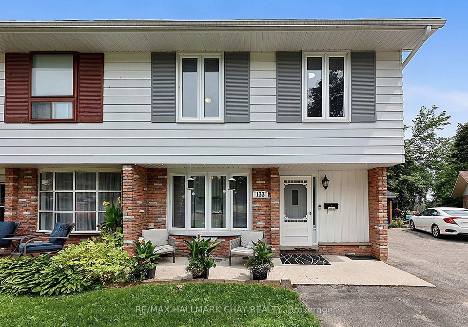 133-daphne-crescent-barrie-ontario-s13665900