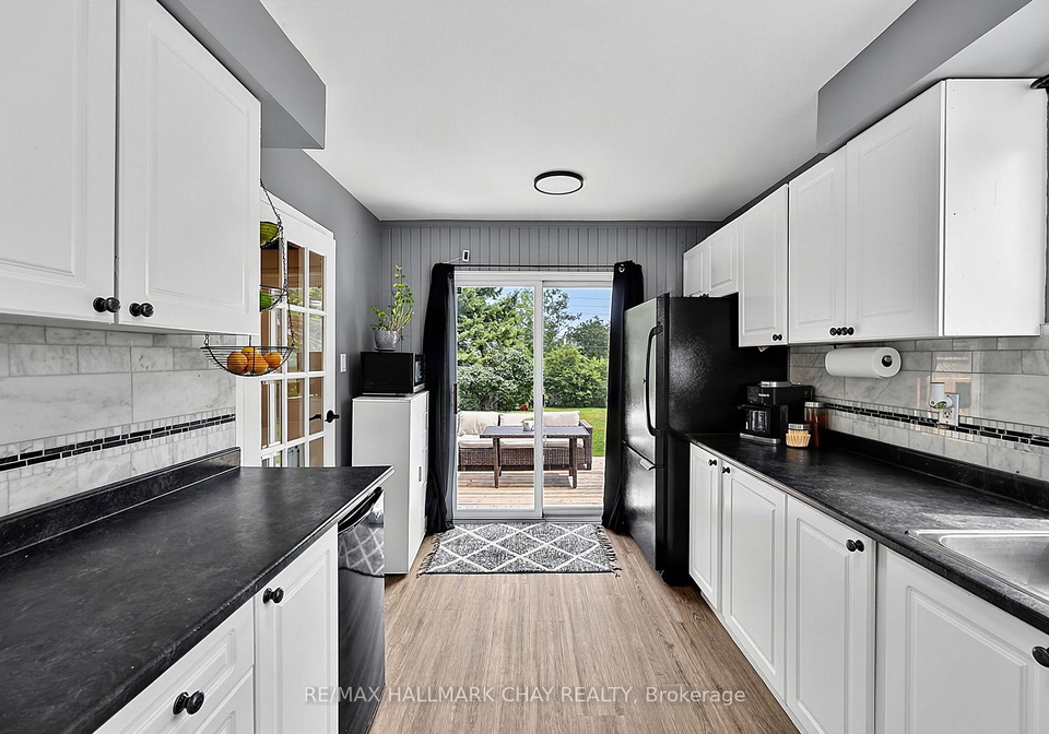 133-daphne-crescent-barrie-ontario-s13665900